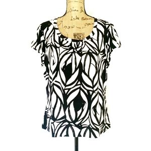 Women's Short Sleeved Blouse Black and White